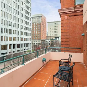 Hotel The Berkeley Richmond